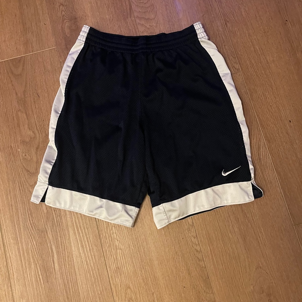 Nike basketBall shorts